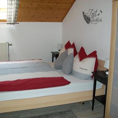 Ferienwohnung Haus Monika Roetz Екстер'єр фото