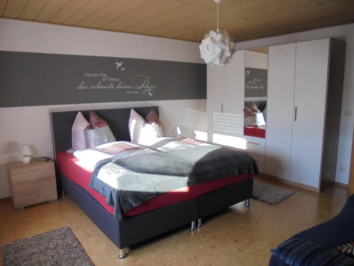 Ferienwohnung Haus Monika Roetz Екстер'єр фото