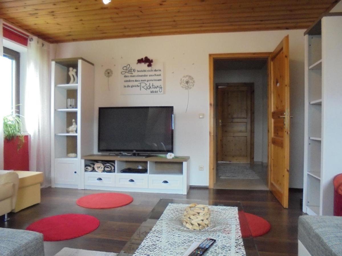 Ferienwohnung Haus Monika Roetz Екстер'єр фото